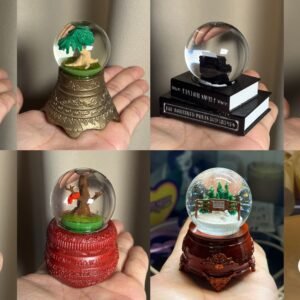 mini snow globes set